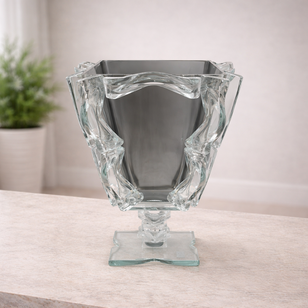 Miniatura: Vaso Vértice – Fumê