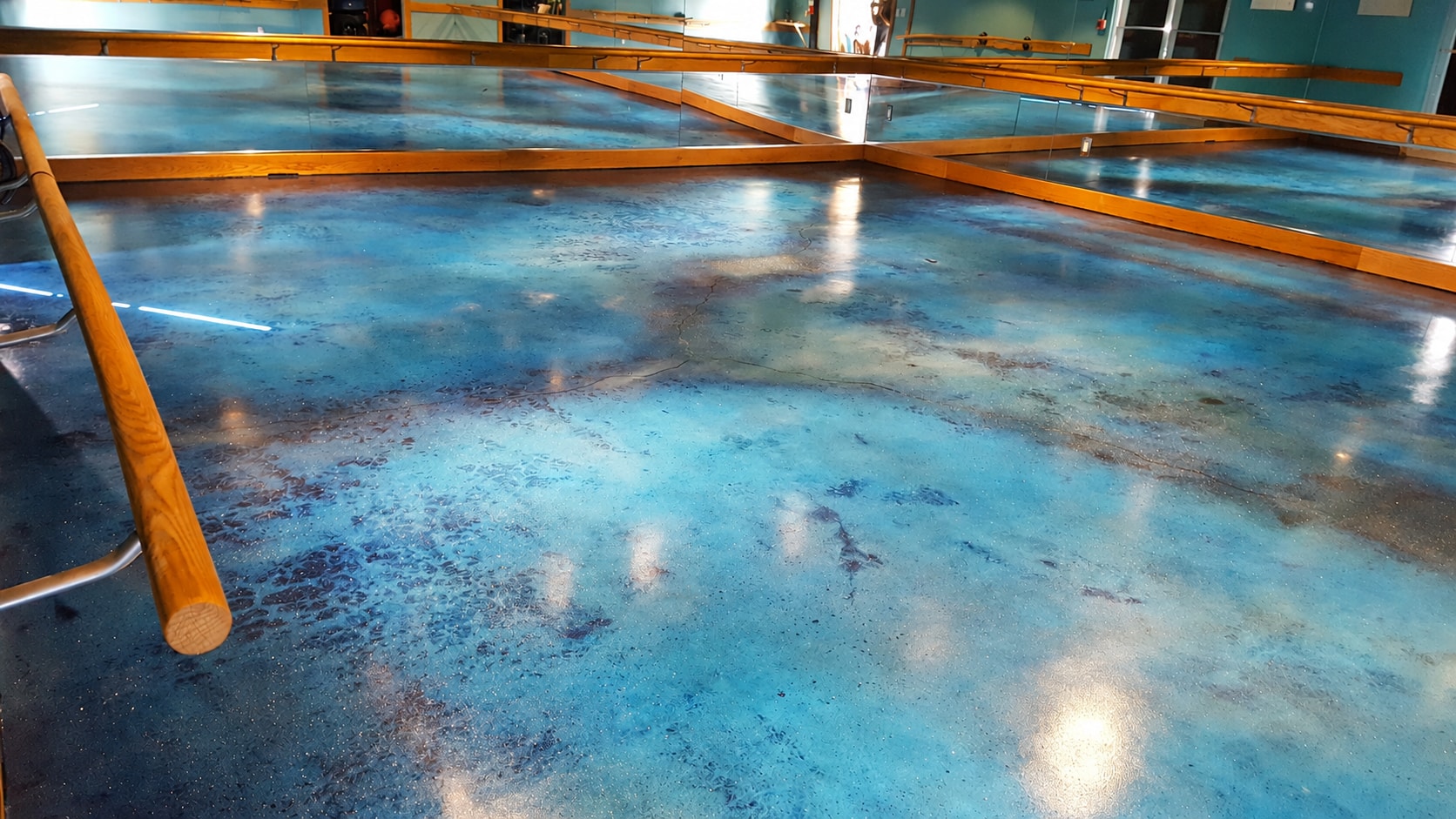 Decorative blue floor finish