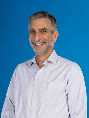 Phill – Professional.png