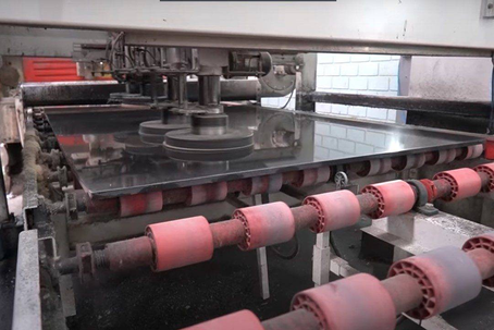 Restauração e Polimento de Pedras Naturais: Devolvendo o Brilho Original