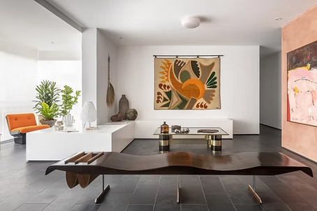 Top 5 Usos Inovadores da Ardósia Polida na Decoração de Interiores (Além de Pisos e Paredes)