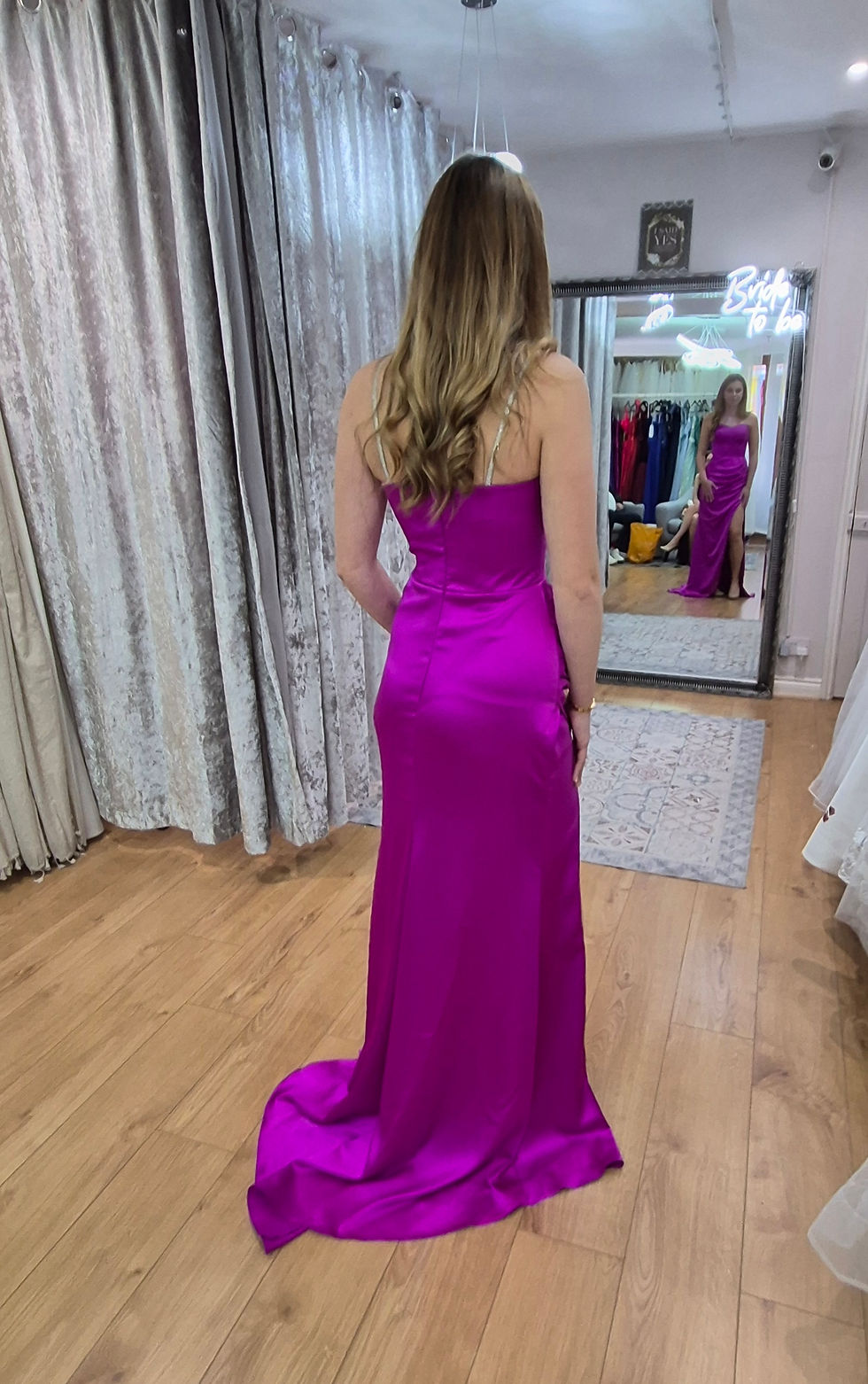 Thumbnail: Electric pink