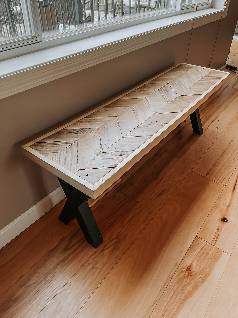 Thumbnail: THE BENCH