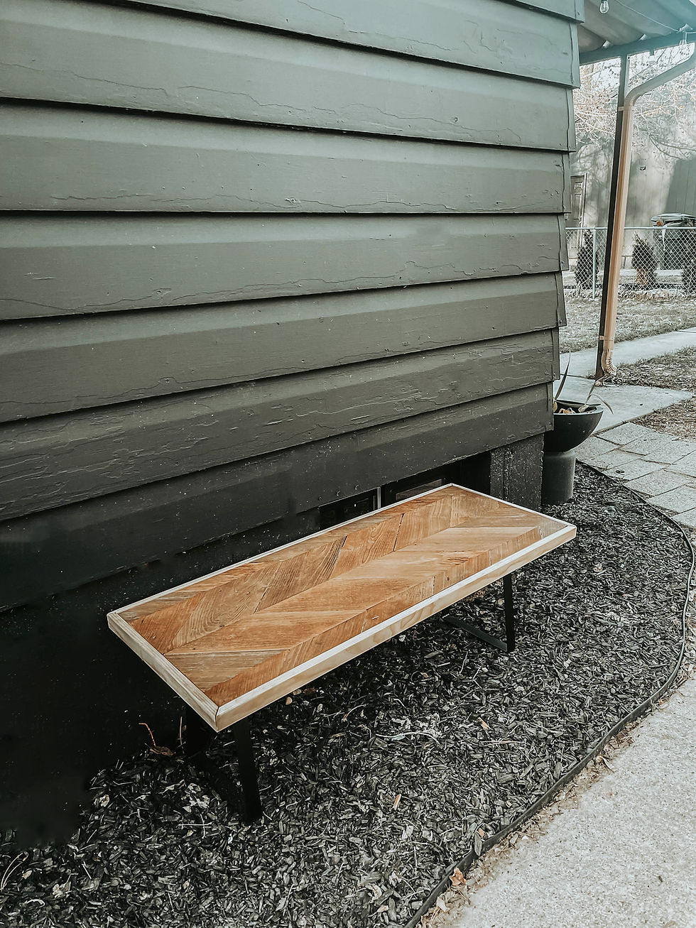 Thumbnail: THE BENCH