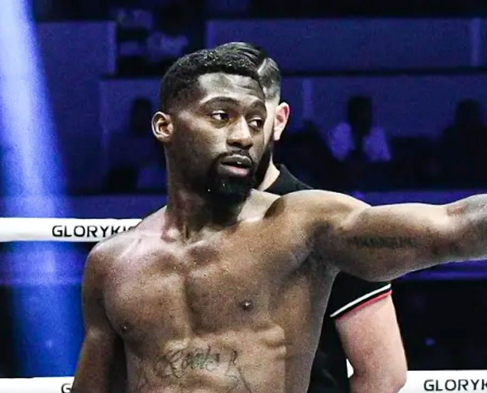 Cédric Doumbé au Glory Kickboxing