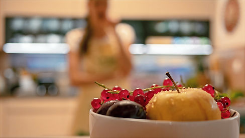 Bild von Obst, Küche und Vanessa im Hintergrund