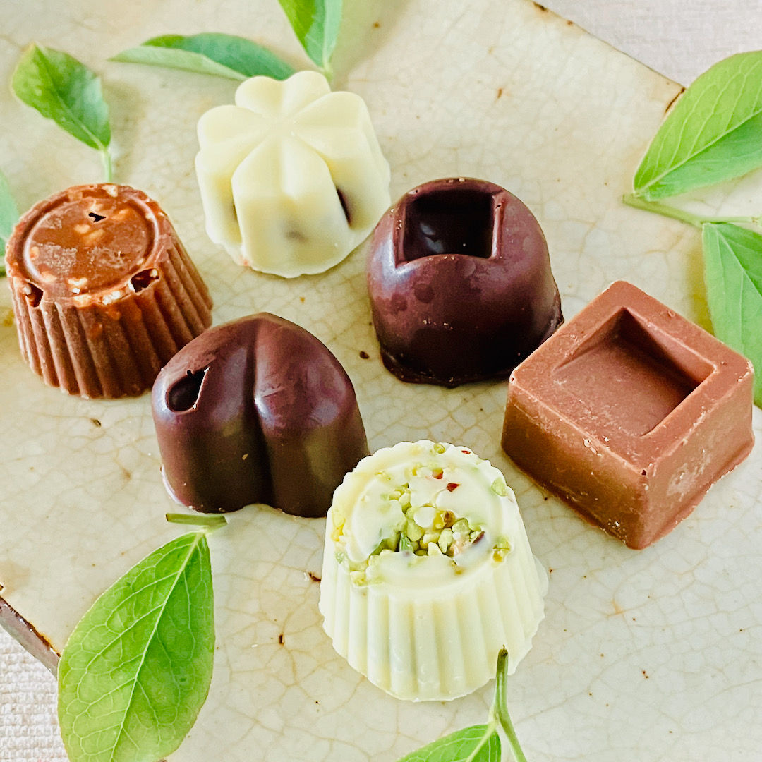 ホワイト＆ミルク&ビターチョコ詰合わせ オーガニックチョコ使用