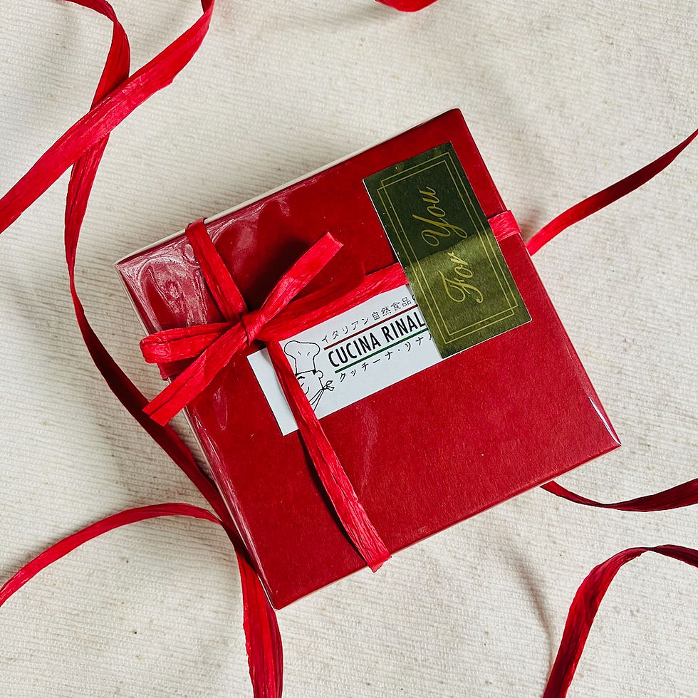 サムネイル： ホワイト＆ミルク&ビター＆生チョコ詰合わせ オーガニックチョコ使用