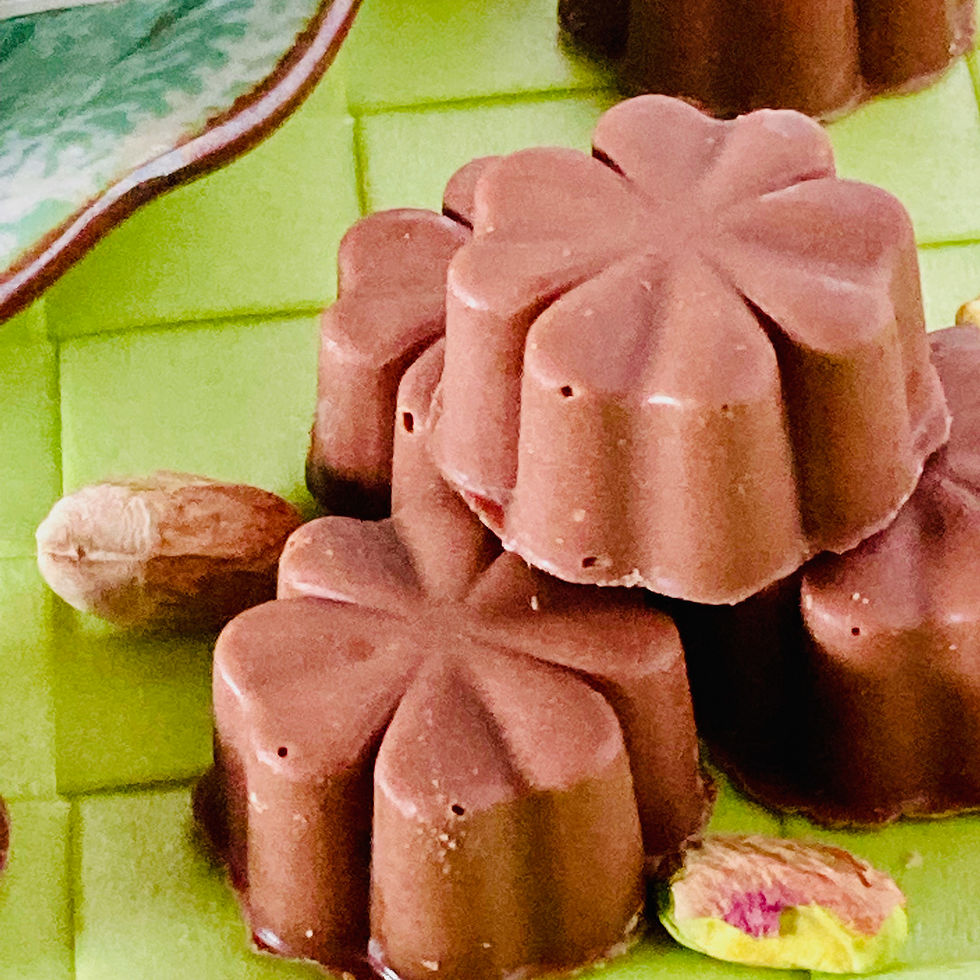 オーガニックミニミルクチョコ　ピスタチオ