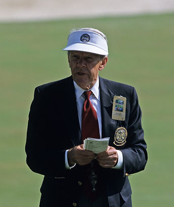 Max_Elbin_CaddieHallofFame.jpg