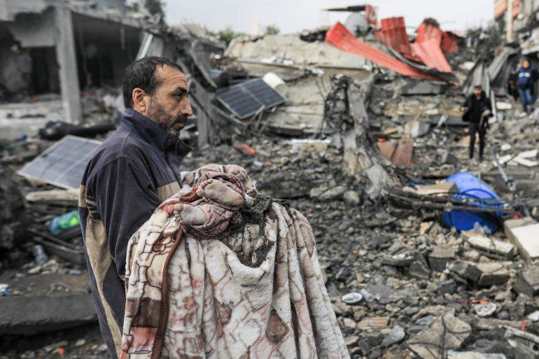 ‘Piles of body parts’: Gaza residents find families in pieces