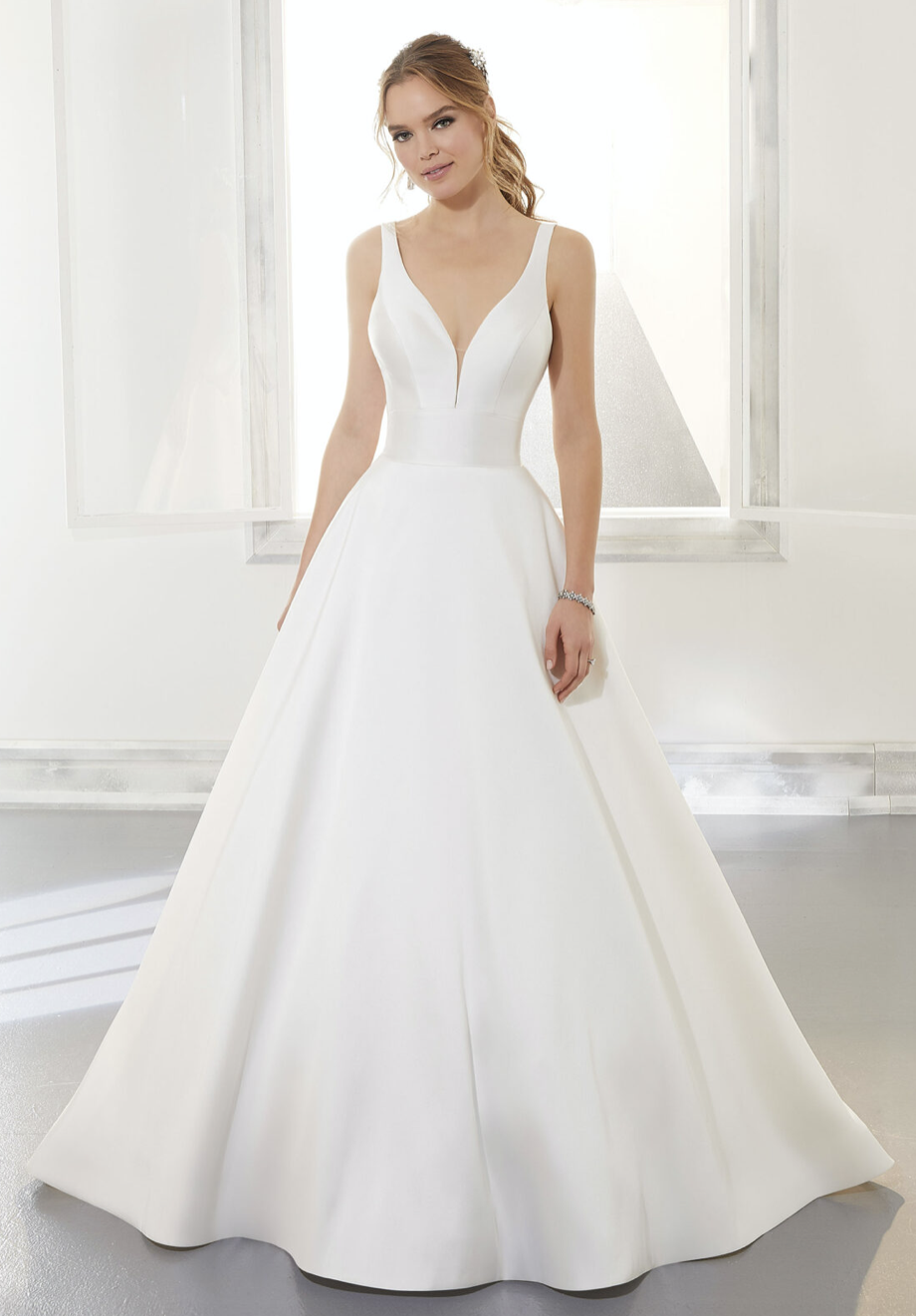 Amy Wedding Dress 5875