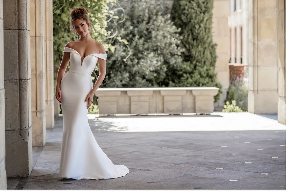 Thumbnail: Allure Gown