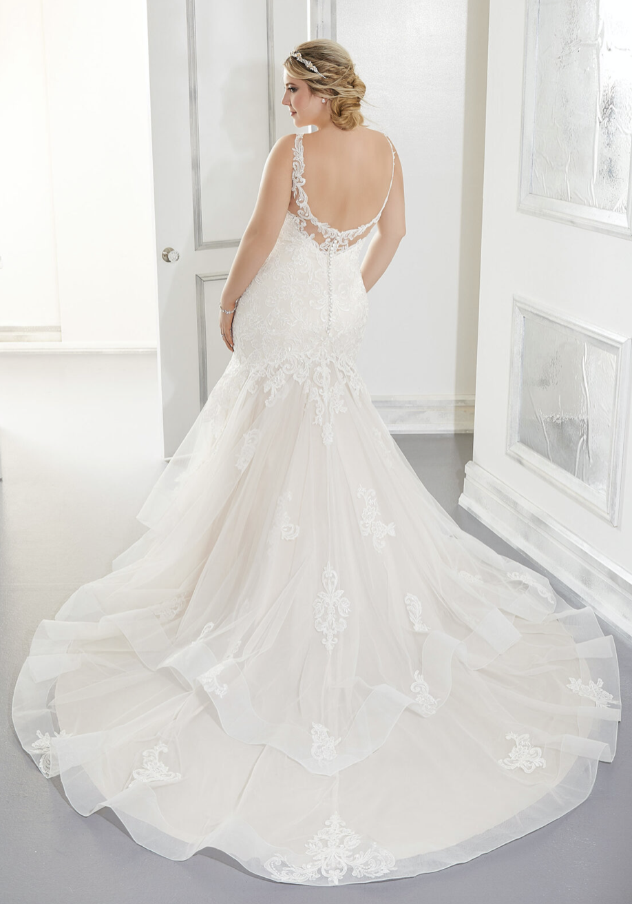 Antonia Wedding Dress 3306