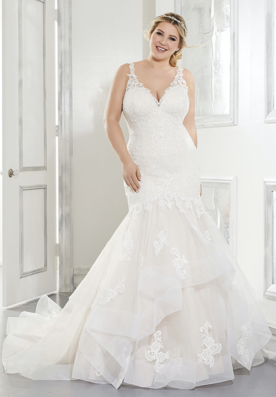 Antonia Wedding Dress 3306