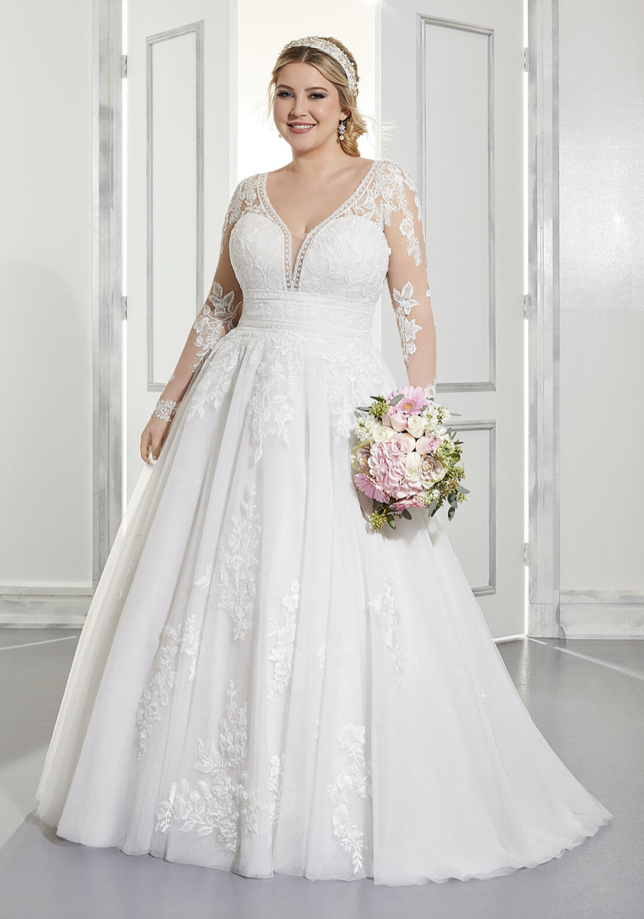 Ama Wedding Dress 3304