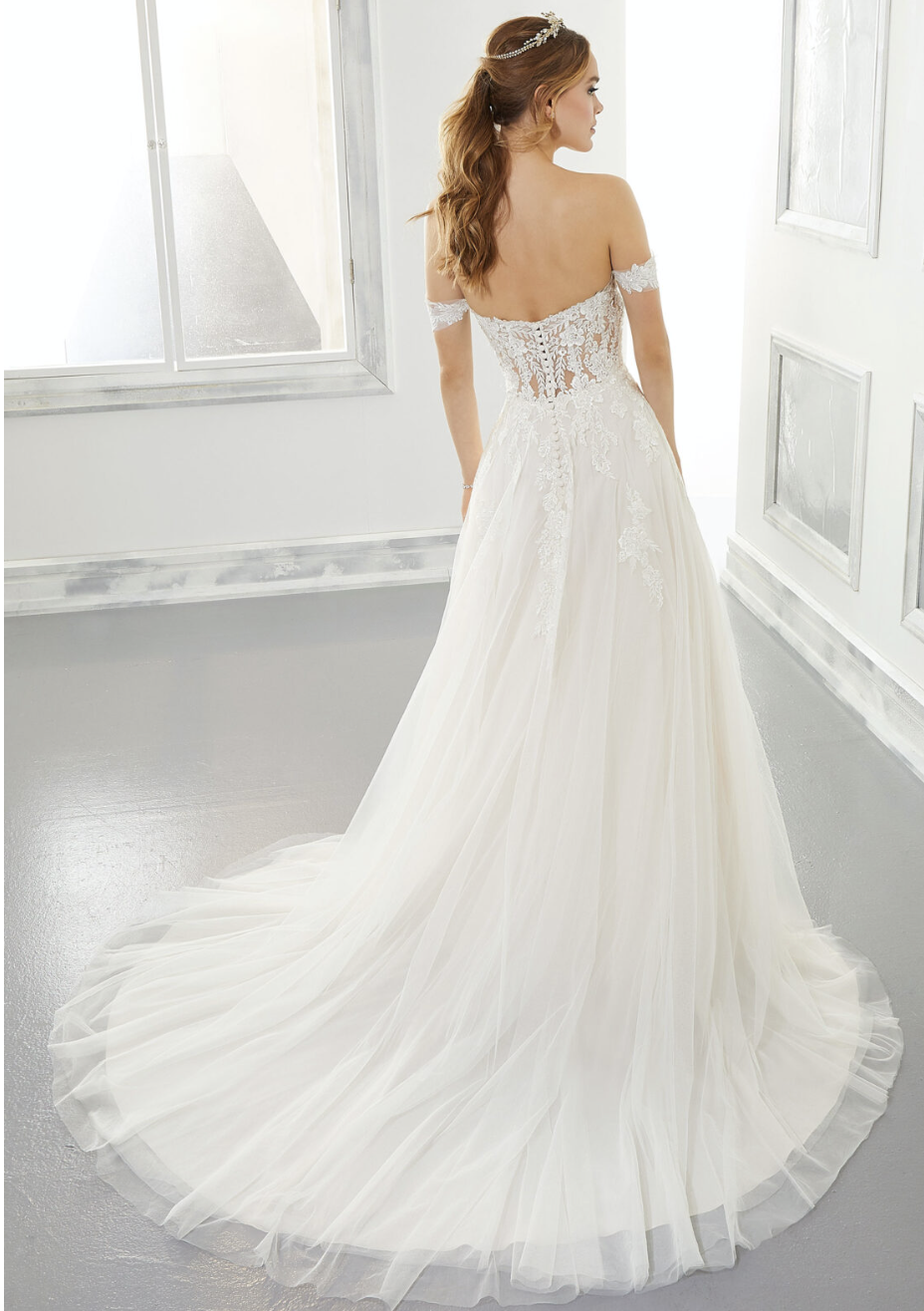 Arwen Wedding Dress 5878