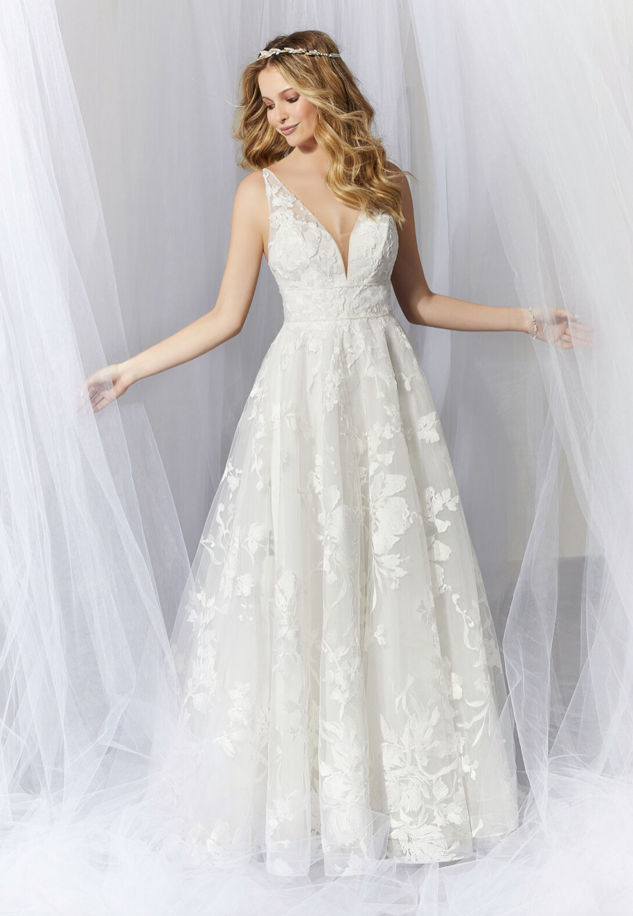 Alaina Wedding Dress 6932