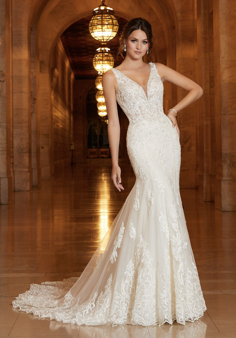 Aphrodite Wedding Dress 1042