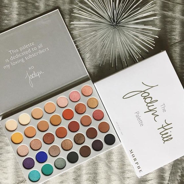 Thumbnail: Jaclyn Hill Eyeshadow Palette