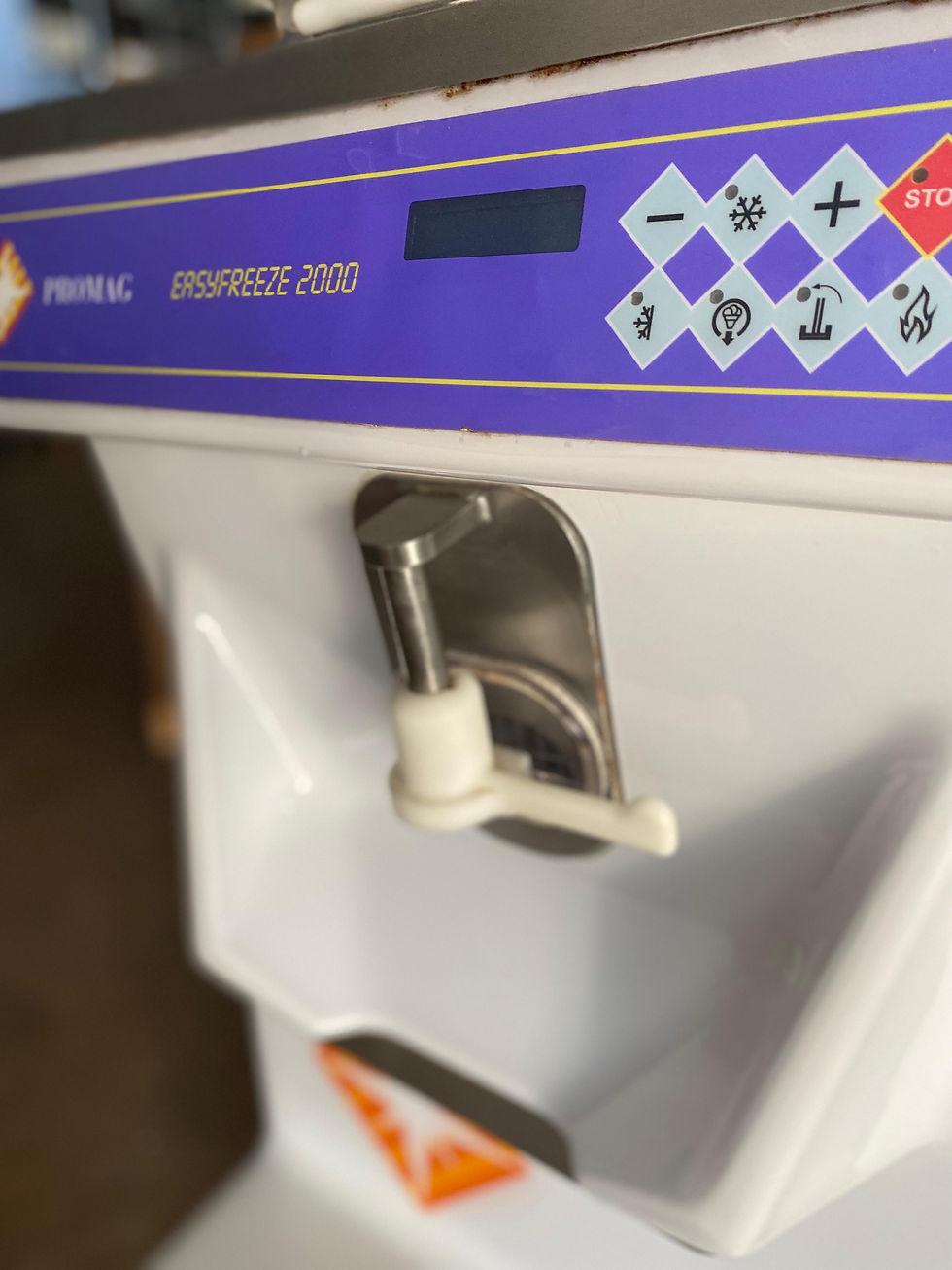 Miniatura: Mantecatore verticale PROMAG Easyfreeze 2000 HT