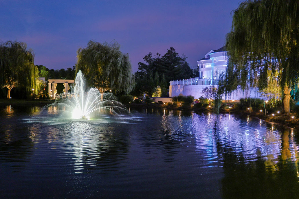 The Mansion On Main Street Grounds