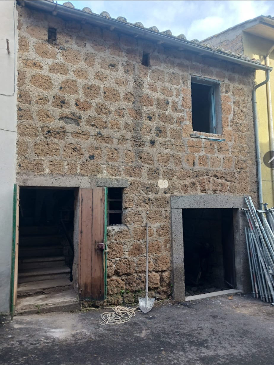 WhatsApp Image 2025-09-27 at 00.28_edited