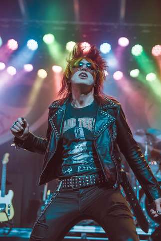 Rock Musician Style Ultimate Guide to Iconic Fashion