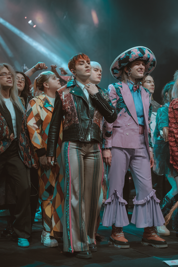 Rock Musician Style Ultimate Guide to Iconic Fashion