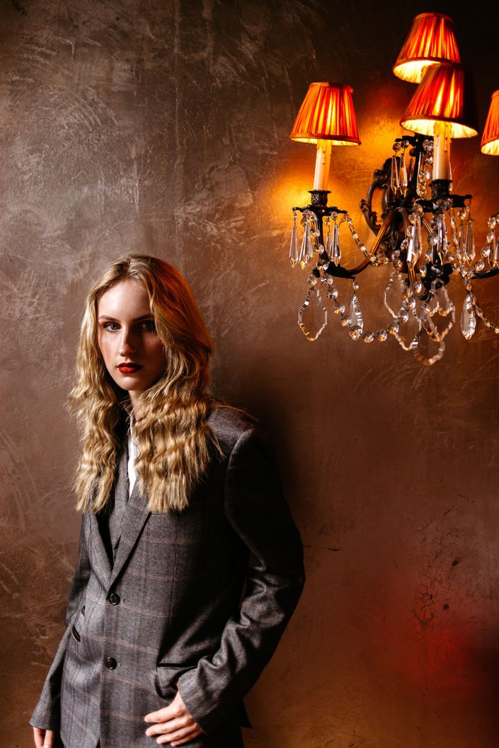 Portretfotograaf omgeving Zwolle en Meppel, modefotograaf, art director, documentaire fotograaf, straatfotografie, portretshoot Zwolle, fotograaf Friesland, creative content fotografie, concept ontwikkeling