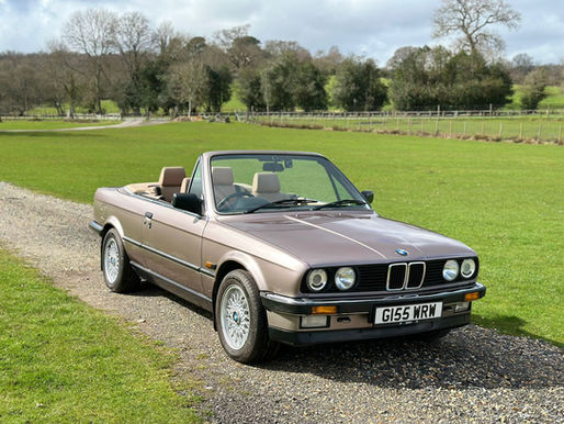               BMW 320i Convertible E30