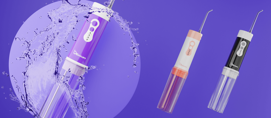 How many advantages do a Travel Binicare water flossers have?