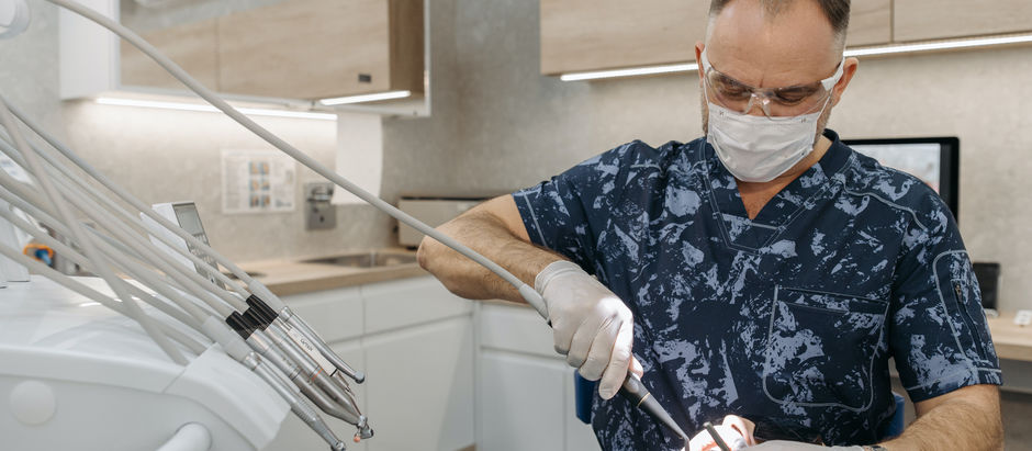 Interdental Cleaning With An Oral Care Water Flosser: How To Keep Your Gums And Teeth Healthy