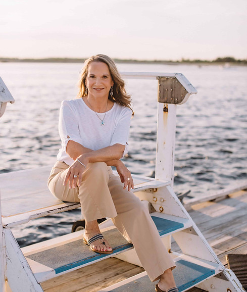Laura DuBois H.E.A.D coach