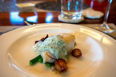 MEALS ONBOARD ASCENTE 112.jpg