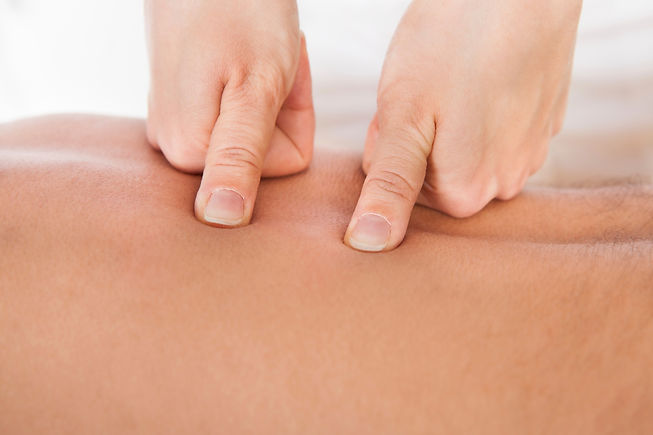AMC-Acupressure-for-back-pain.jpg