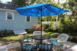 Enjoy an outdoor meal.