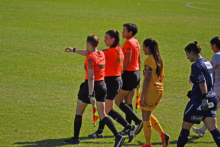San_lorenzo_rosario_central_futbol_femenino_titi_nicola_01.jpg