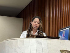 Na retomada das sessões, Ana Júlia assume liderança do PT/PDT e defende educação pública e combate às desigualdades