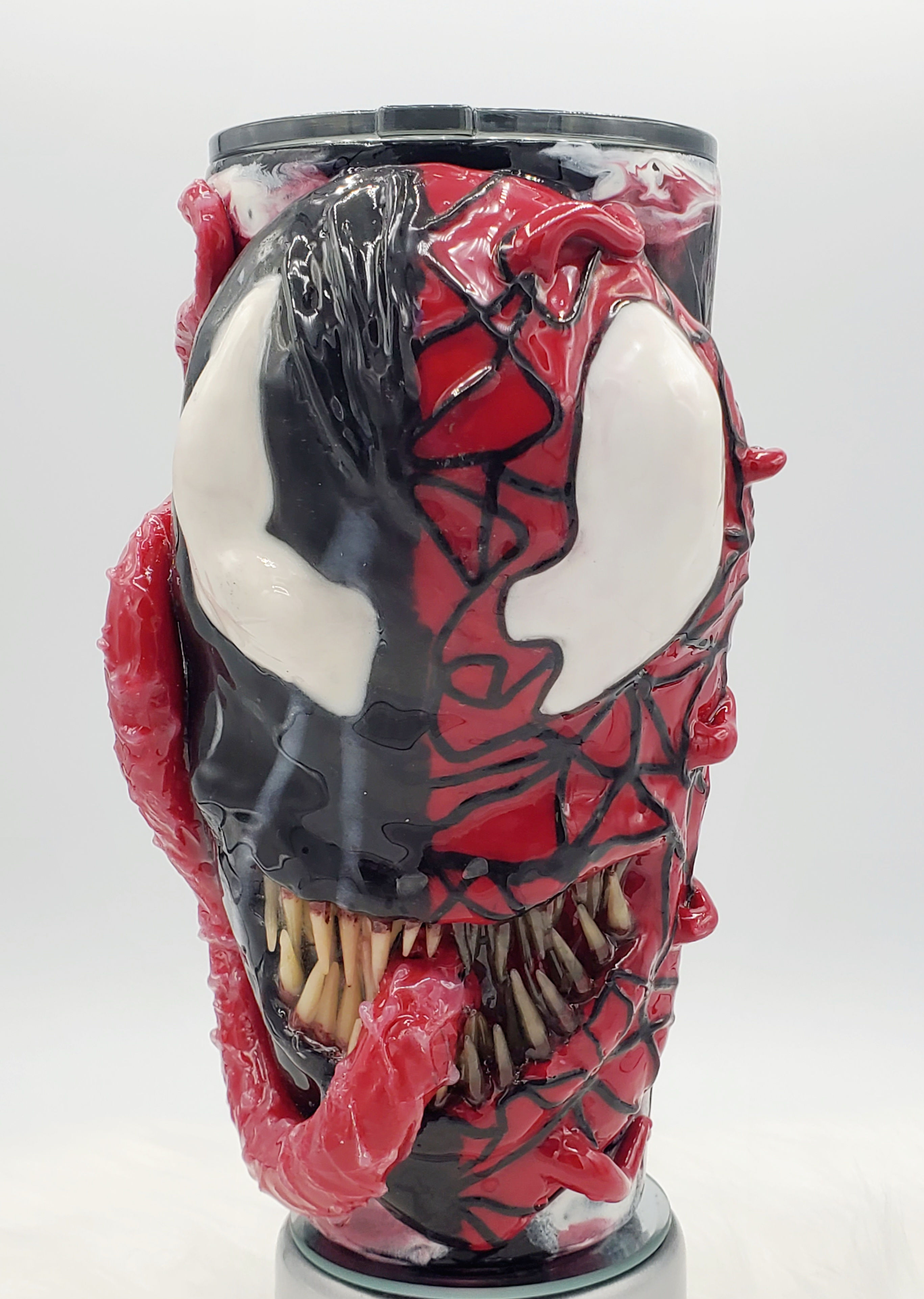 32 oz. 3D Venom/Carnage "Let There Be Carnage" Glow-in-the-dark Stainless Steel 