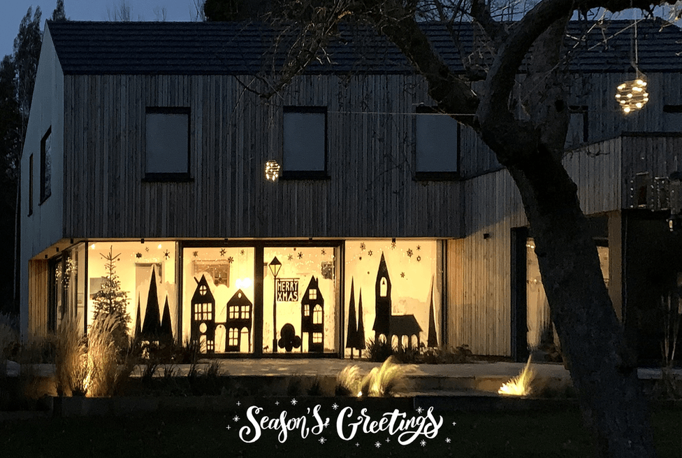 pad_xmas card 2020_infinate loop gif.gif