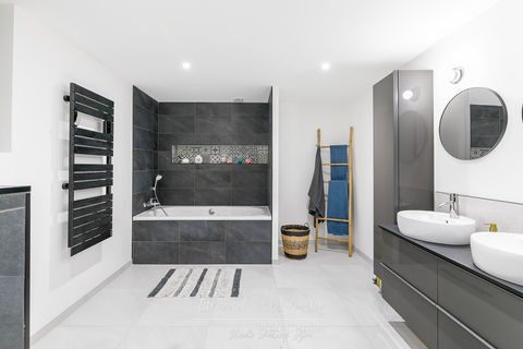 Salle de bains du LOFT à Dijon