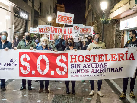 AUDIO | Habla la hostelerÃa campogibraltareña: "Nos han sentenciado, ninguneado y arruinado"