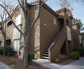 Well-Appointed, Guard-Gated 1 Bed, 1 Bath