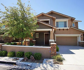 Gorgeous 4 Bed, 2.5 Bath W/ Loft