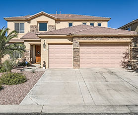 4 Bed 3.5 Bath w/ Pool and Spa