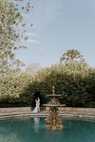 05.01.24 Fountain Couple.Storytellers.png