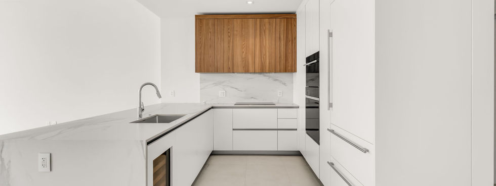 Kitchen Appliances at Casa Bella Residences 706, 1400 Biscayne Blvd, Miami