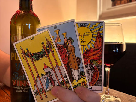 Launch of ‘Tarot & Tipples’ night at Mara