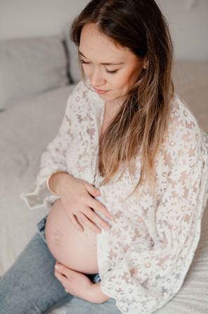 Séance grossesse, maternité, femme enceinte - bretagne 35 rennes